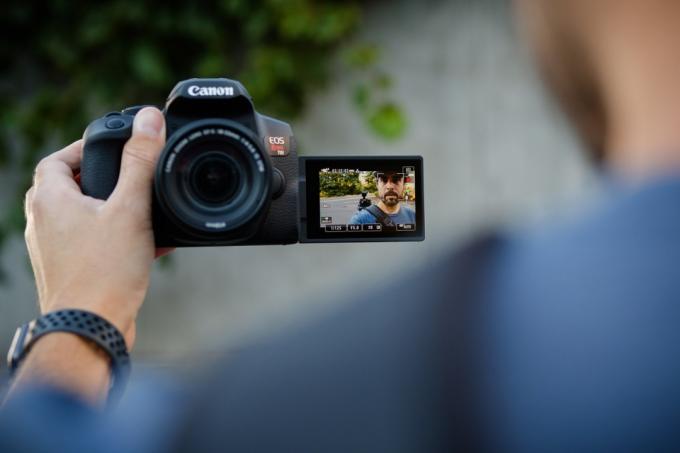 Canon EOS Rebel T8i anmeldelse: Der er intet at se her