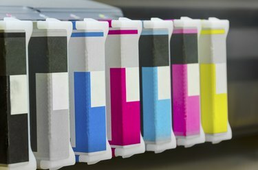 rašalinių spausdintuvų kasečių iš eilės