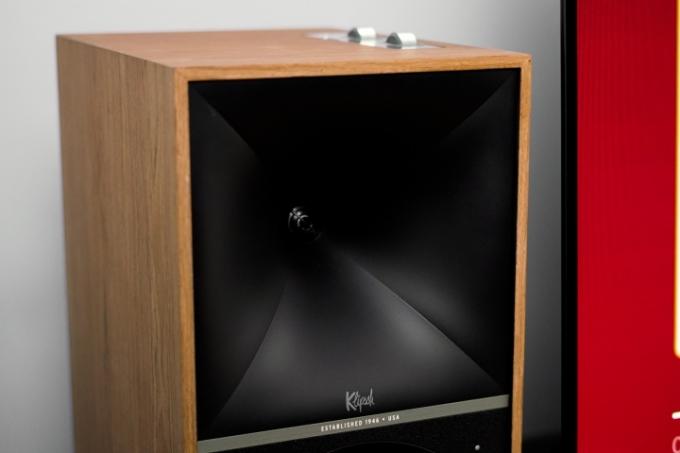 Klipsch The Nines 스피커의 트위터 확대 사진 보기.