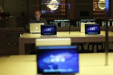 Apple drží náhled médií pro svůj nový obchod na newyorském nádraží Grand Central