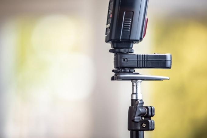 Демистифицирайте светкавицата на фотоапарата с 4 прости съвета за снимане със светкавица