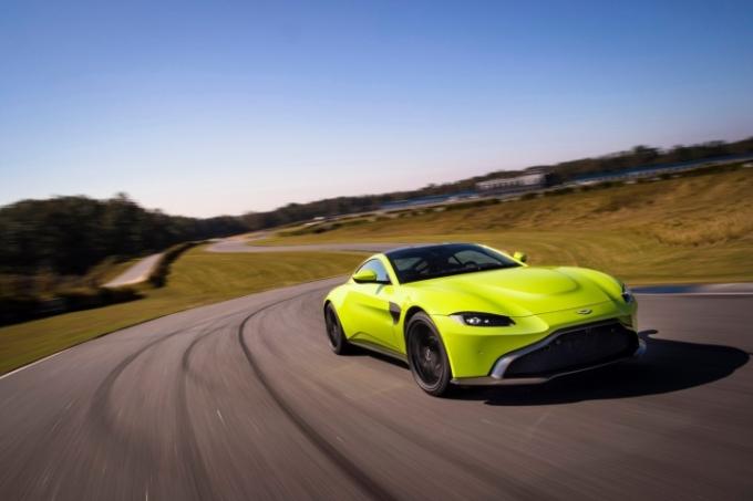 Aston Martin Vantage