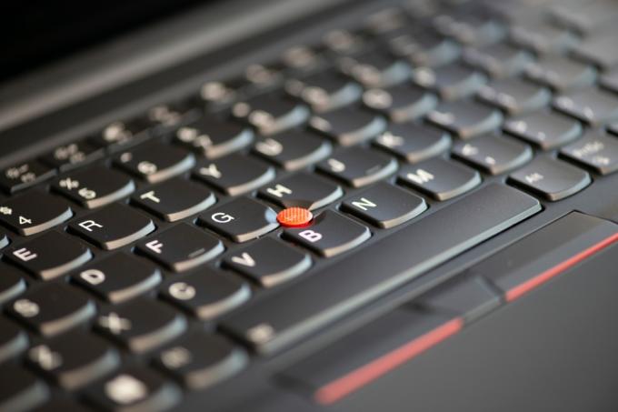 Огляд Lenovo ThinkPad X1 Extreme